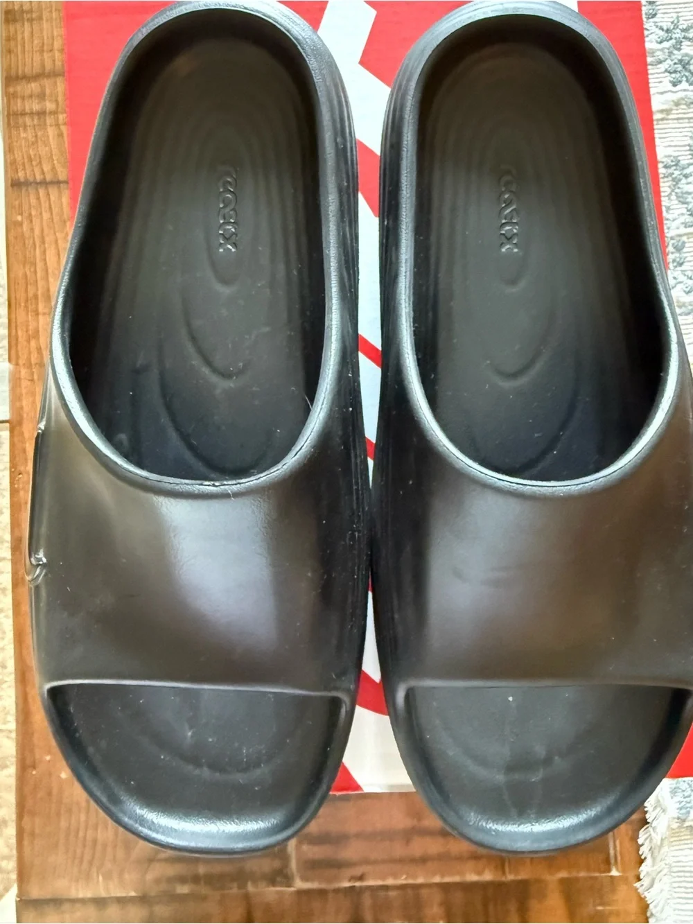 Nike all black